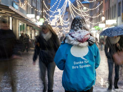 NZZ-Artikel: Spenden ohne Reue